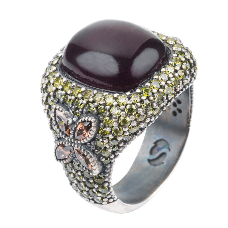 Skull Maxi Spinel Ring (Delivery 7-15 days)