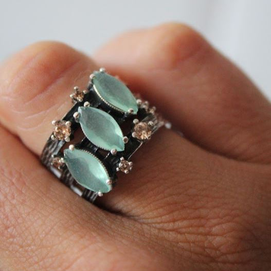 ANILLO 3 CALCEDONIAS