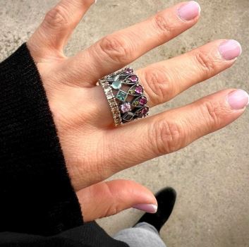 ANILLO MAXI CZ Y CALCEDONIAS