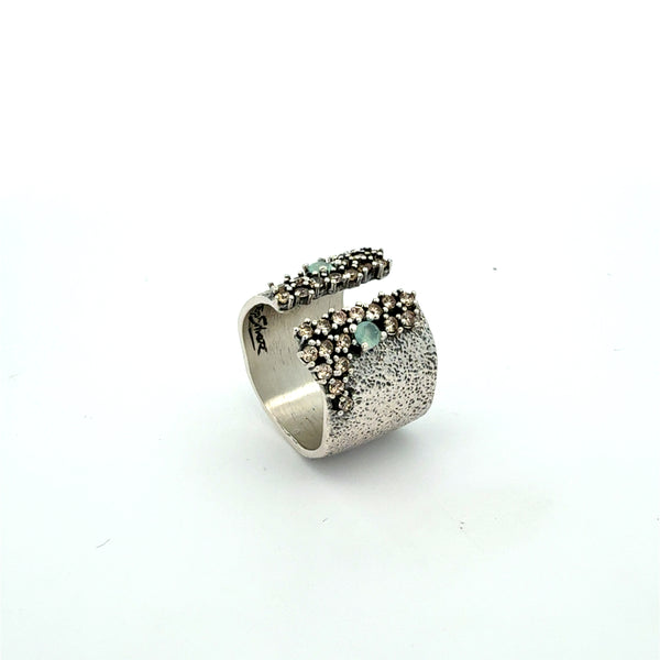 Anillo martelé abierto
