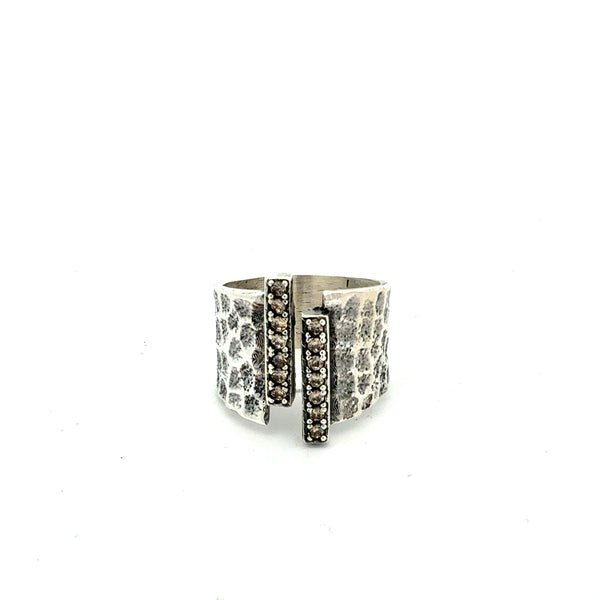 ANILLO ABIERTO MARTELÉ