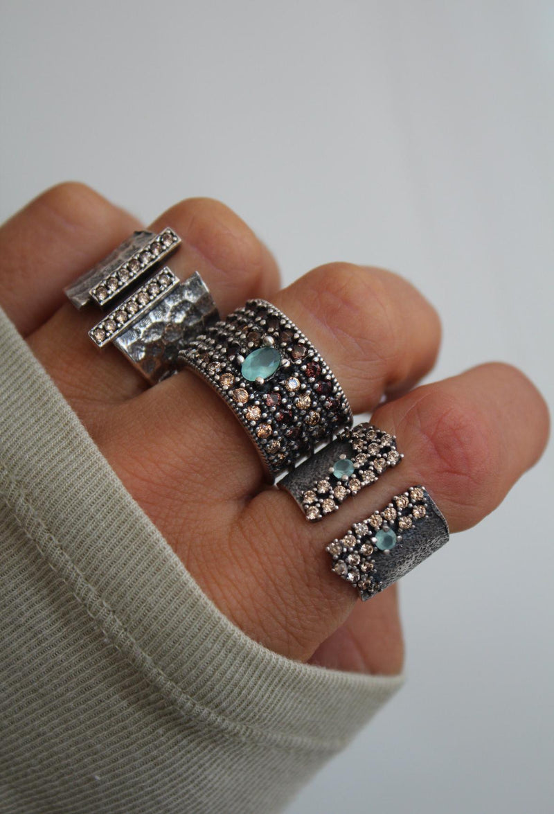 Anillo martelé abierto