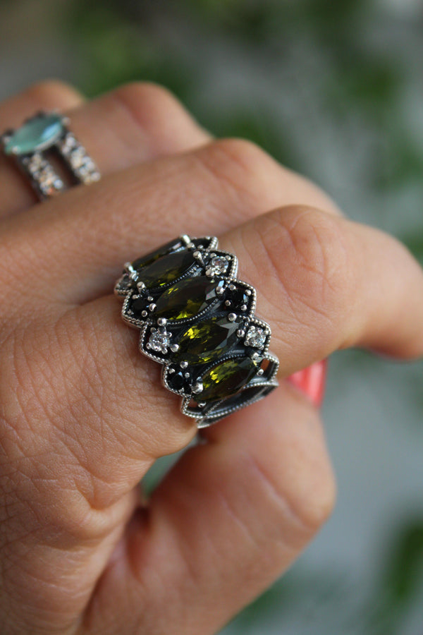 ANILLO FLOR  Marquise