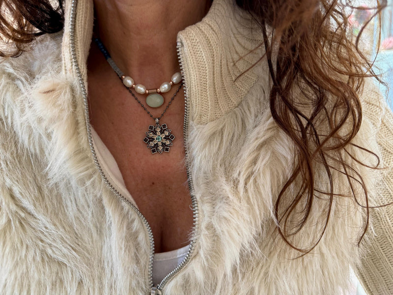 COLLAR PERLA Calcedonia Chic