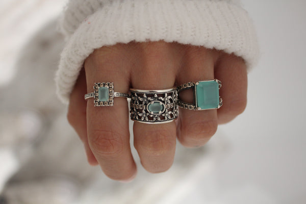 CHALCEDONY AND FUMÉ RING (Delivery 7-15 days)