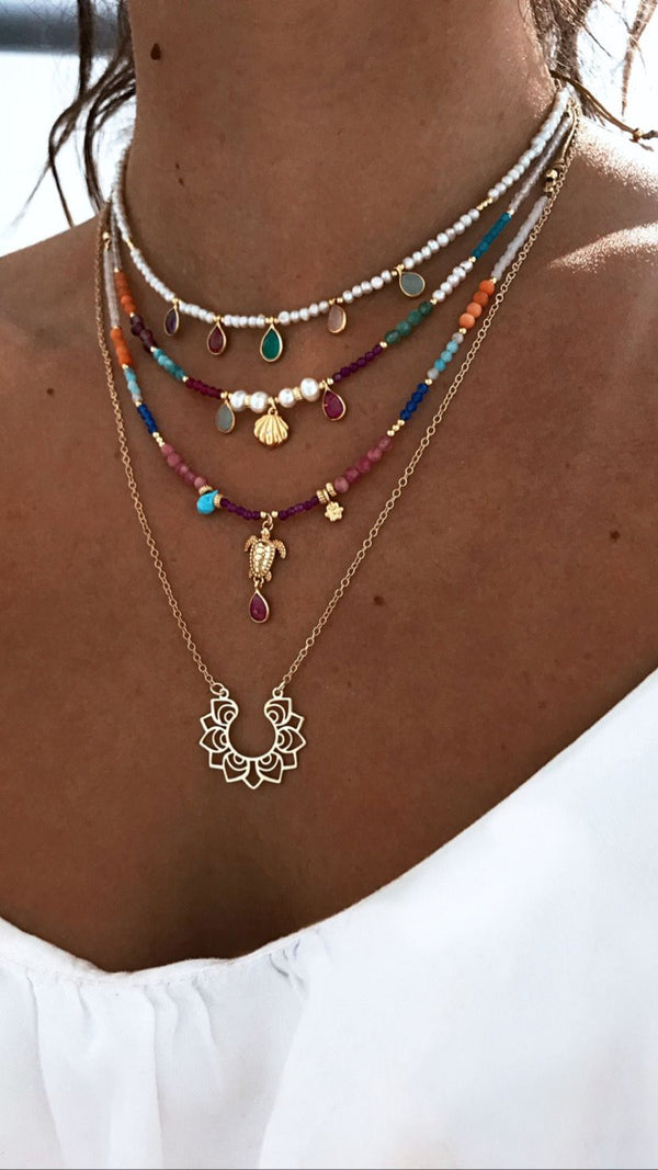PEARLS Gemstones  Necklace
