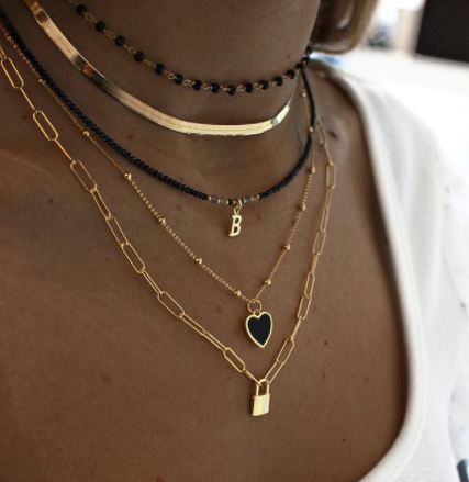 BLACK ENAMEL HEART NECKLACE GOLD PLATED