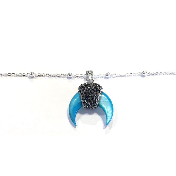 TURQUOISE MOTHER-OF-PEARL HORN BALL CHOKER